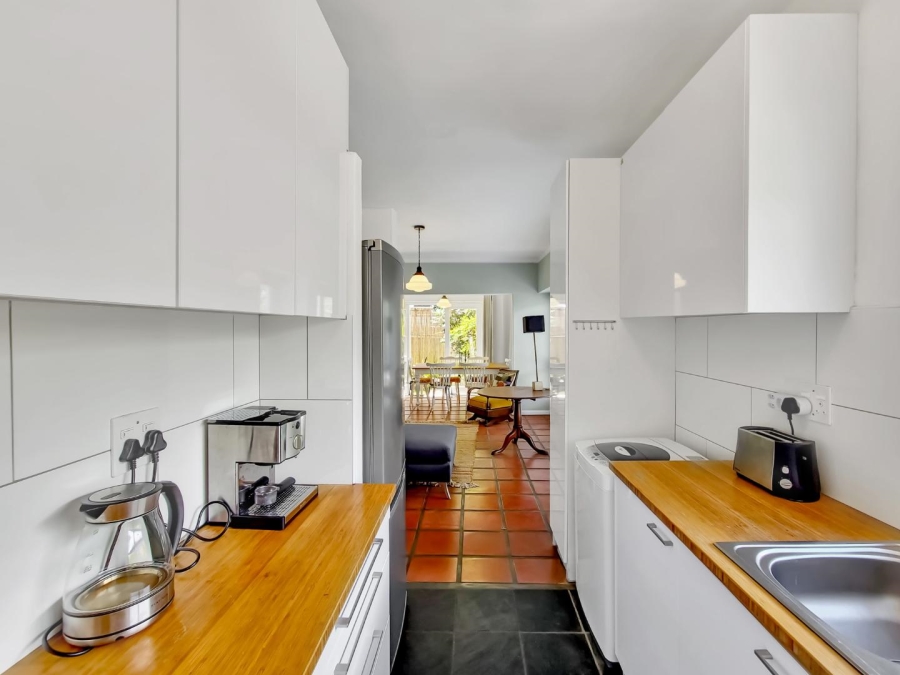 To Let 2 Bedroom Property for Rent in Tamboerskloof Western Cape
